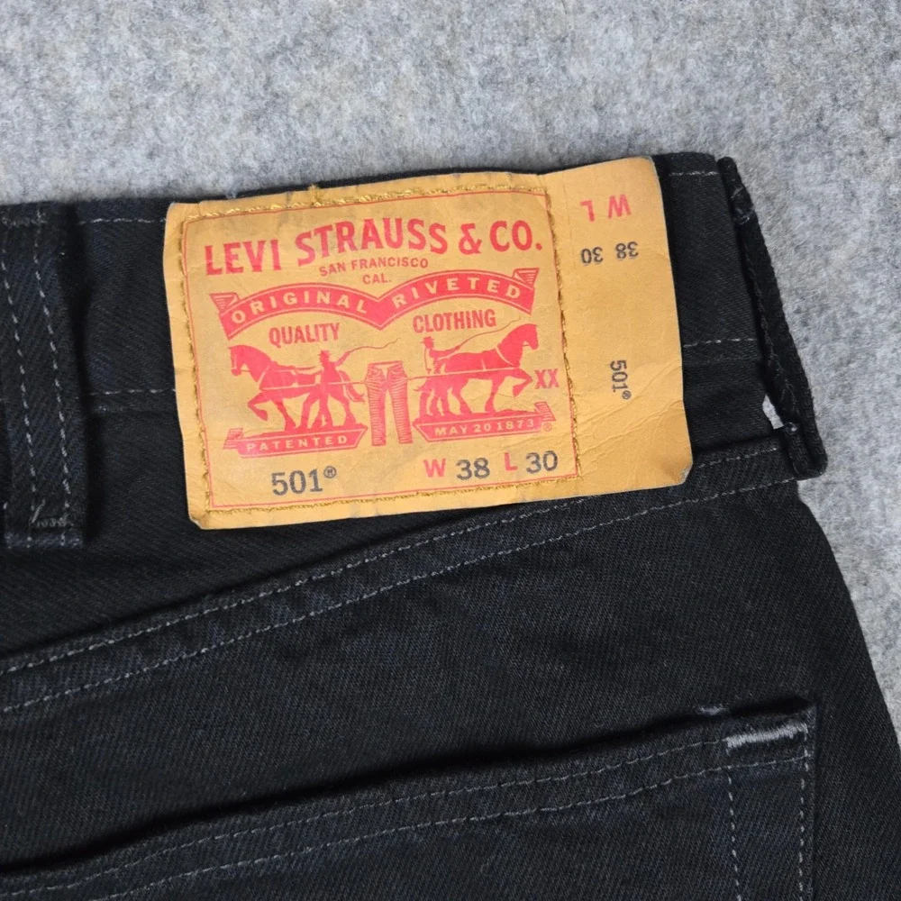 Levi's 501 Original Jeans Mens 38x30 Black Straight Leg Denim Button Fly NWT